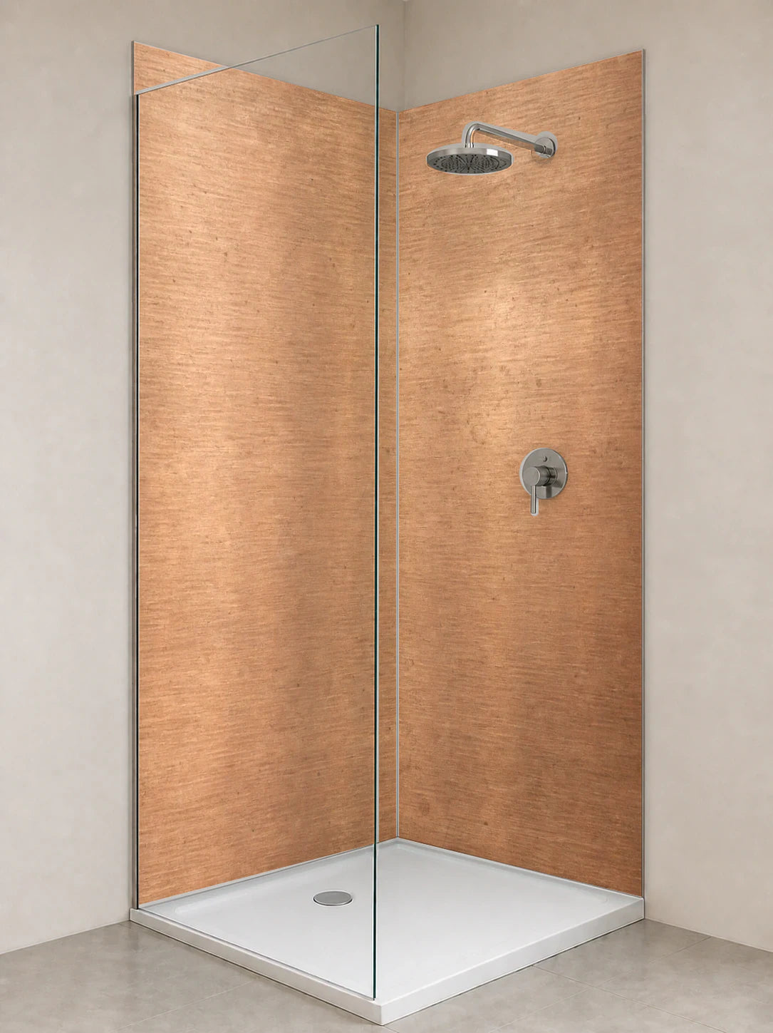 Duschrückwand „Gebürstetes Kupfergold“ als installierte Rückwand in einer hellen Dusche