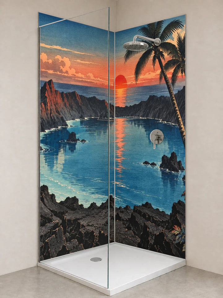 Duschrückwand „Lagune im Lavakessel – Ukiyo-e“ als installierte Rückwand in einer hellen Dusche